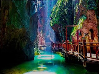 黃金周 ｜ 琉璃仙境！張家界朝陽地縫提質(zhì)后重新開放